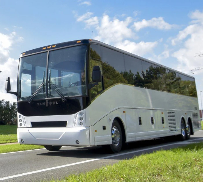How to Plan a Successful Corporate Retreat with Charter Bus Rentals?